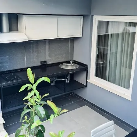 Апарт-отель Garden Голем