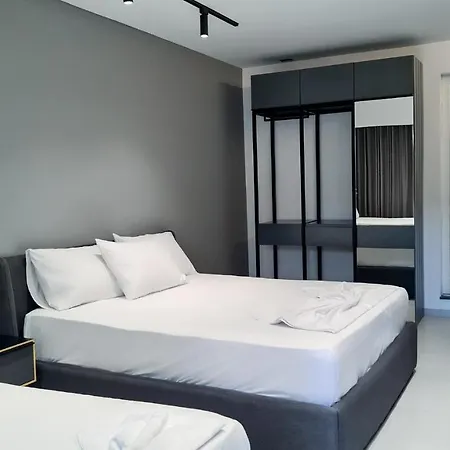 Lejlighedshotel Garden Golem (Tirana)